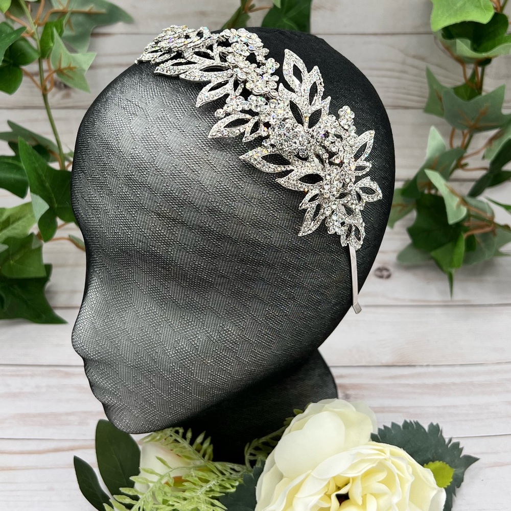 High Quality Glass Rhinestone Wedding Headband, Brand New.